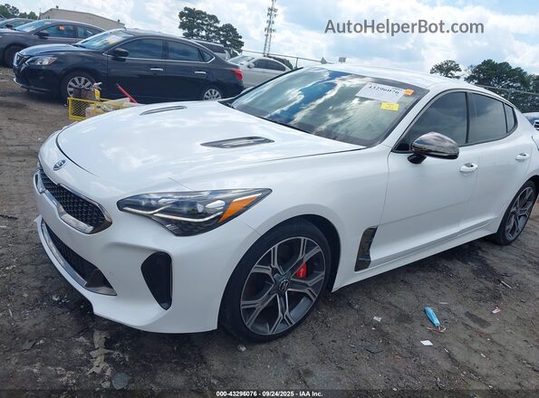 KNAE35LC0L6079667 2020 KIA STINGER White Առջևի ձախ երեք քառորդ տեսարան
