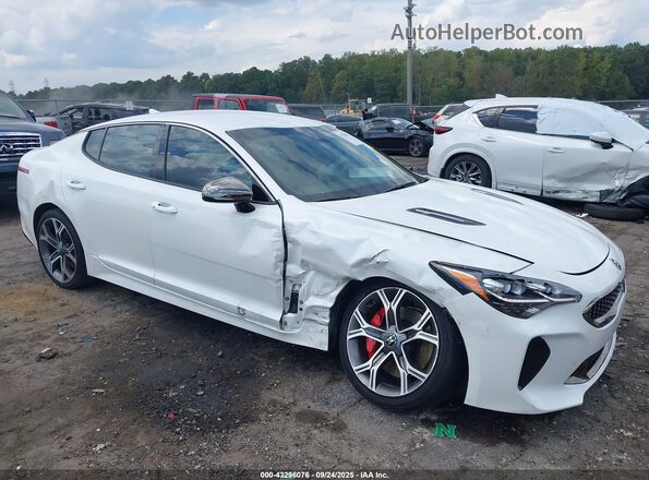 KNAE35LC0L6079667 2020 KIA STINGER White Դիմացի տեսք