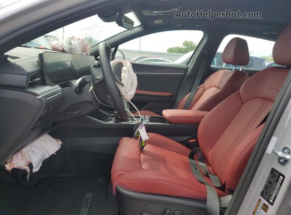 KNAG64J71S5387628 2025 KIA K5 Gray წინა სალონის ხედი