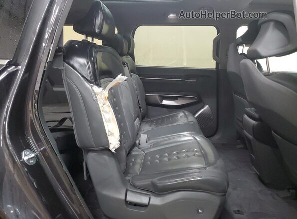 KNDAFFS5XR6022676 2024 KIA EV9 Charcoal Вид задньої частини салону