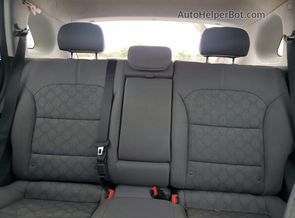 KNDCB3LC2J5114682 2018 KIA NIRO Gray 