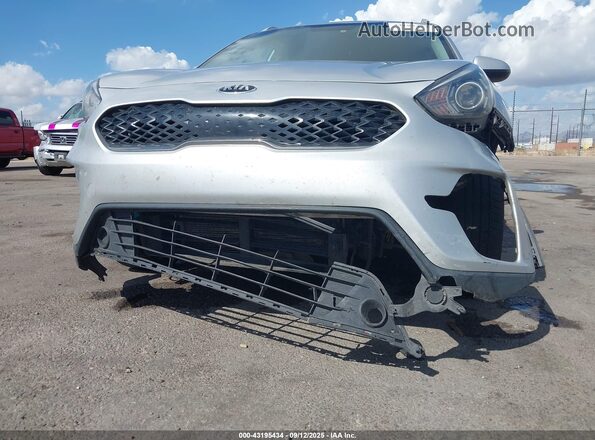 KNDCB3LC2L5437956 2020 KIA NIRO Silver Вид спереду