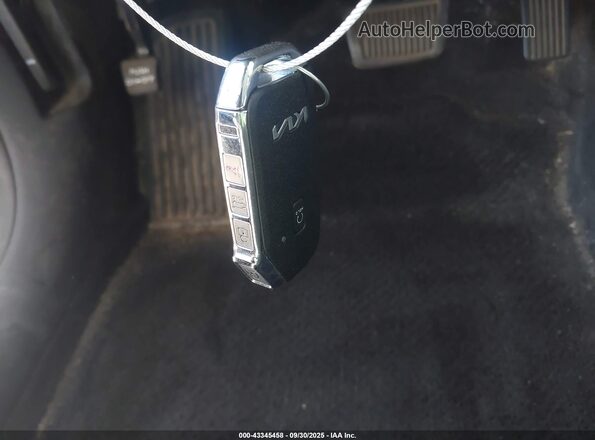KNDCB3LC4N5535034 2022 KIA NIRO Blue Dashboard view