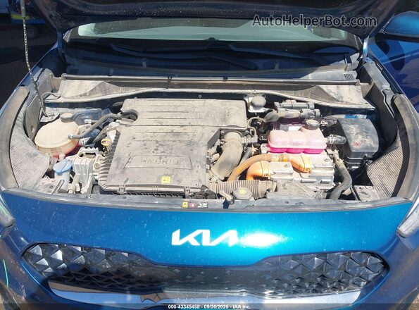 KNDCB3LC4N5535034 2022 KIA NIRO Blue Rear view