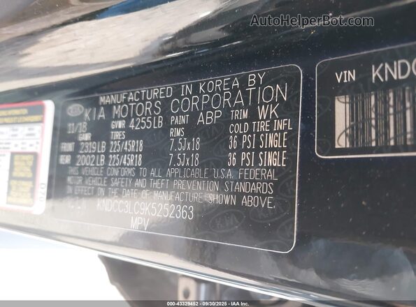 KNDCC3LC9K5252363 2019 KIA NIRO Black ძრავის განყოფილების ხედი