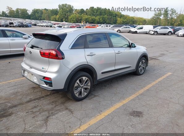 KNDCC3LG2M5105792 2021 KIA NIRO Silver Задня права чверть