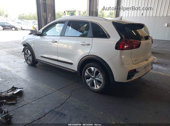KNDCE3LG2N5124970 2022 KIA NIRO EV White Rear left