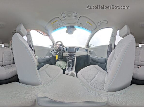 KNDCM3LD8J5191883 2018 KIA NIRO Gray 