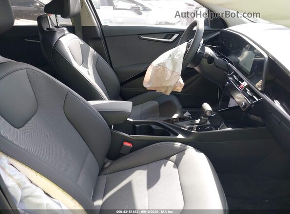 KNDCR3LE9S5289686 2025 KIA NIRO Gray Вид салону спереду