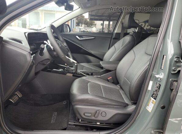 KNDCT3LE3R5125166 2024 KIA NIRO Green 