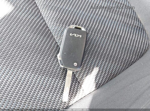 KNDEPCAA0R7473430 2024 KIA SELTOS Blue Widok deski rozdzielczej