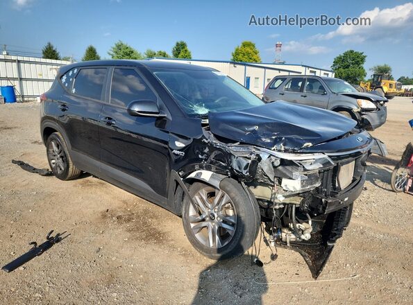 KNDEPCAA7M7137606 2021 KIA SELTOS Black Delantero derecho