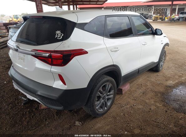 KNDEPCAA7M7223644 2021 KIA SELTOS Белый Задняя правая четверть