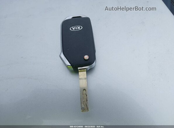 KNDEPCAA8M7047672 2021 KIA SELTOS Black Vista del salpicadero