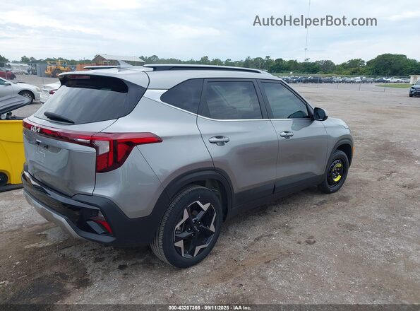 KNDER2AA7R7500367 2024 KIA SELTOS Gray Rear right