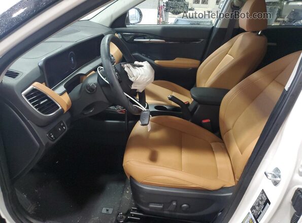 KNDERCAA5S7680573 2025 KIA SELTOS Белый 