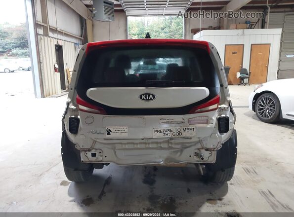 KNDJ23AU7L7116843 2020 KIA SOUL Silver 