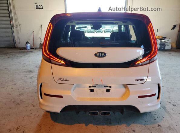 KNDJ53AF0L7709954 2020 KIA SOUL White Հետևի տեսք