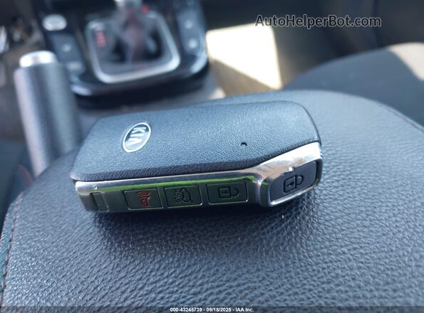 KNDJ53AF5L7109088 2020 KIA SOUL Blue Առջևի վահանակի տեսք
