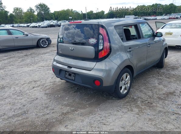 KNDJN2A2XJ7569643 2018 KIA SOUL Gray 