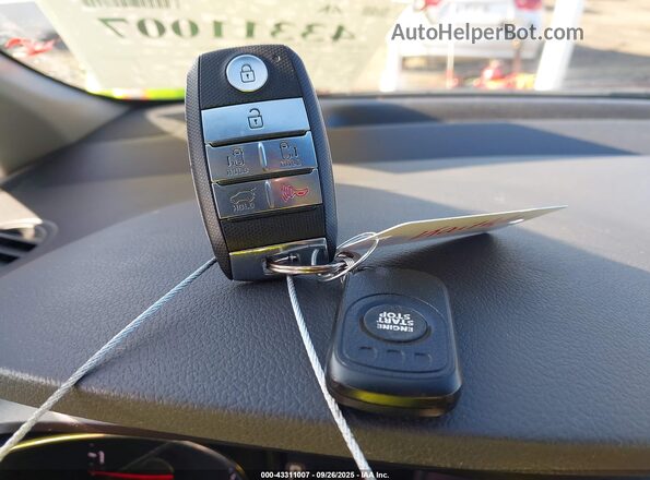 KNDMB5C10J6367945 2018 KIA SEDONA Blue Widok deski rozdzielczej