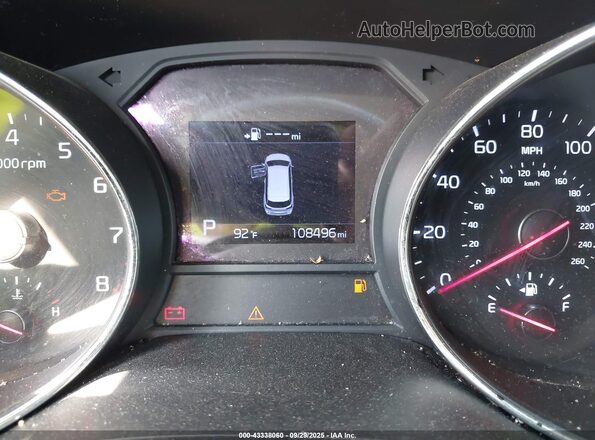 KNDMB5C12L6642296 2020 KIA SEDONA Purple Vista de los asientos traseros