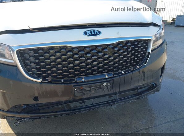 KNDMB5C15H6335650 2017 KIA SEDONA White 