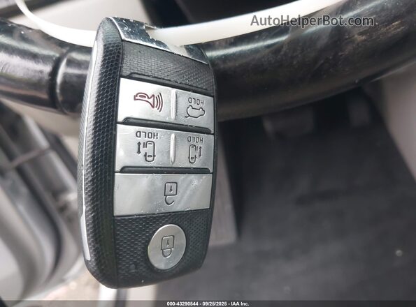 KNDMB5C19L6591623 2020 KIA SEDONA Silver Вид панелі приладів