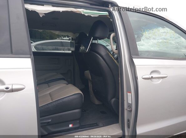KNDMB5C19L6591623 2020 KIA SEDONA Silver Вид наклейки з VIN-кодом