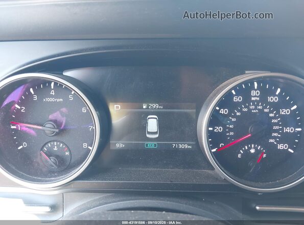 KNDNB4H36N6114501 2022 KIA CARNIVAL MPV White Vista de los asientos traseros