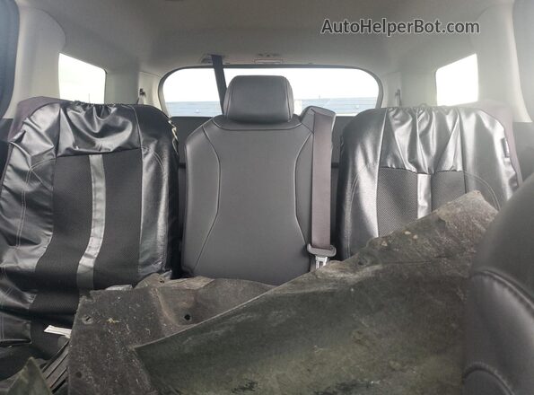 KNDNB4H36P6255362 2023 KIA CARNIVAL Silver 