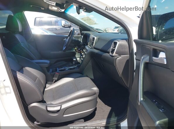 KNDP63AC0M7849792 2021 KIA SPORTAGE White წინა სალონის ხედი