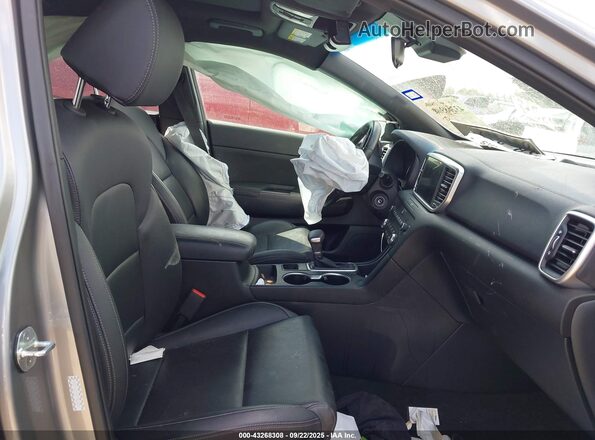 KNDP63ACXN7960447 2022 KIA SPORTAGE Silver Widok wnętrza z przodu