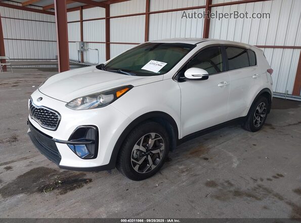 KNDPM3AC4M7926539 2021 KIA SPORTAGE Белый Передняя левая четверть