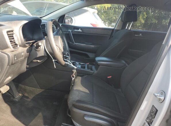 KNDPM3AC9J7447657 2018 KIA SPORTAGE Silver 