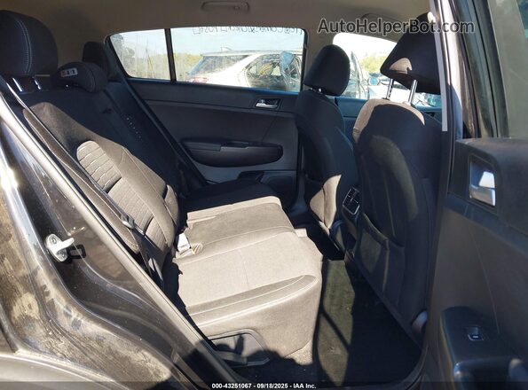KNDPMCAC3K7627301 2019 KIA SPORTAGE Black VIN կոդի պիտակի տեսք