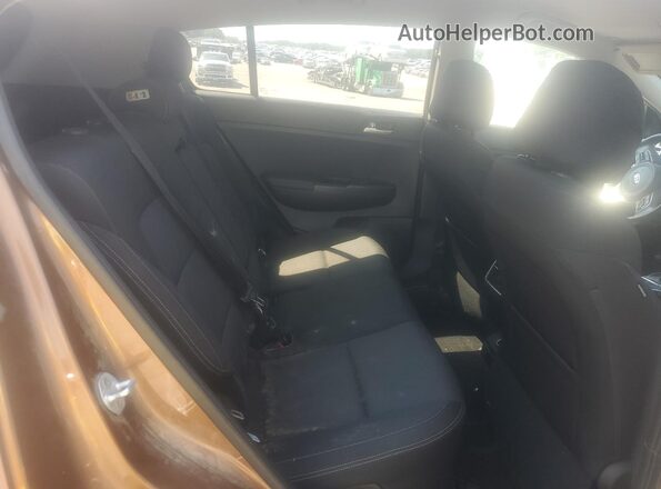 KNDPMCAC4K7505272 2019 KIA SPORTAGE Brown Вид задньої частини салону