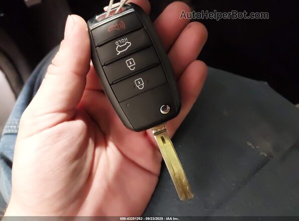 KNDPMCAC9K7612687 2019 KIA SPORTAGE Gray Вид панелі приладів