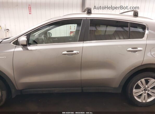 KNDPMCAC9K7612687 2019 KIA SPORTAGE Gray 
