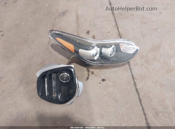 KNDPMCAC9K7612687 2019 KIA SPORTAGE Gray Вид щитка приладів