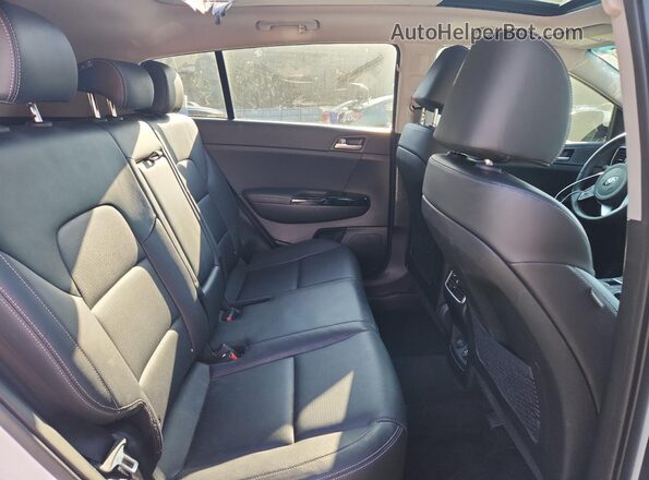 KNDPN3AC2M7891447 2021 KIA SPORTAGE White უკანა სალონის ხედი
