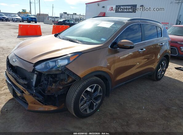KNDPN3AC7L7637831 2020 KIA SPORTAGE Brown Vista tres cuartos delantera izquierda