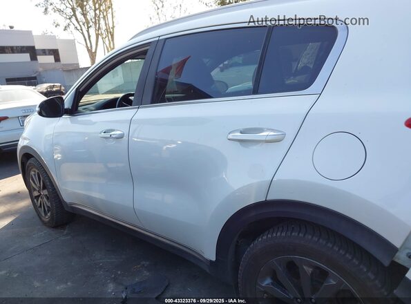 KNDPN3AC8K7567271 2019 KIA SPORTAGE White Սալոնի 360 աստիճան տեսք