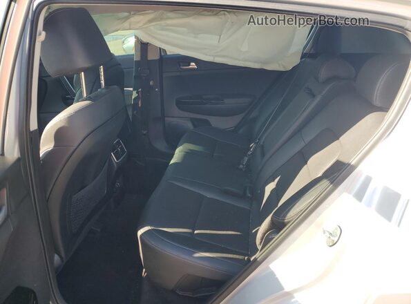 KNDPN3AC9M7926517 2021 KIA SPORTAGE Silver Սալոնի հետևի տեսք
