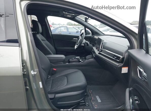 KNDPYDDH3S7259235 2025 KIA SPORTAGE PLUG-IN HYBRID Green Вид салону спереду