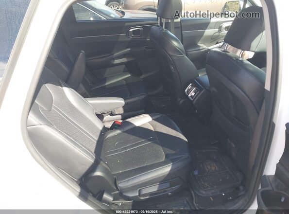 KNDRHDLG4N5084205 2022 KIA SORENTO HYBRID Белый 