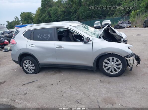KNMAT2MV8GP707684 2016 NISSAN ROGUE Серебряный Вид задней части салона