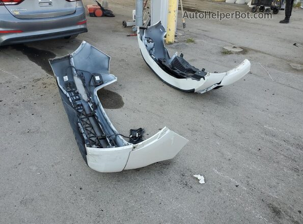 LRBFXCSA0KD042823 2019 BUICK ENVISION White Вид наклейки з VIN-кодом