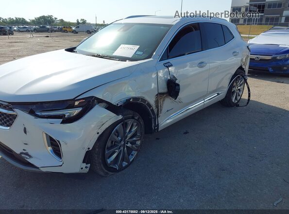 LRBFZRR4XPD067264 2023 BUICK ENVISION White Vista frontal