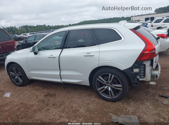LYV102RKXJB102267 2018 VOLVO XC60 Белый Панорамный вид салона 360°